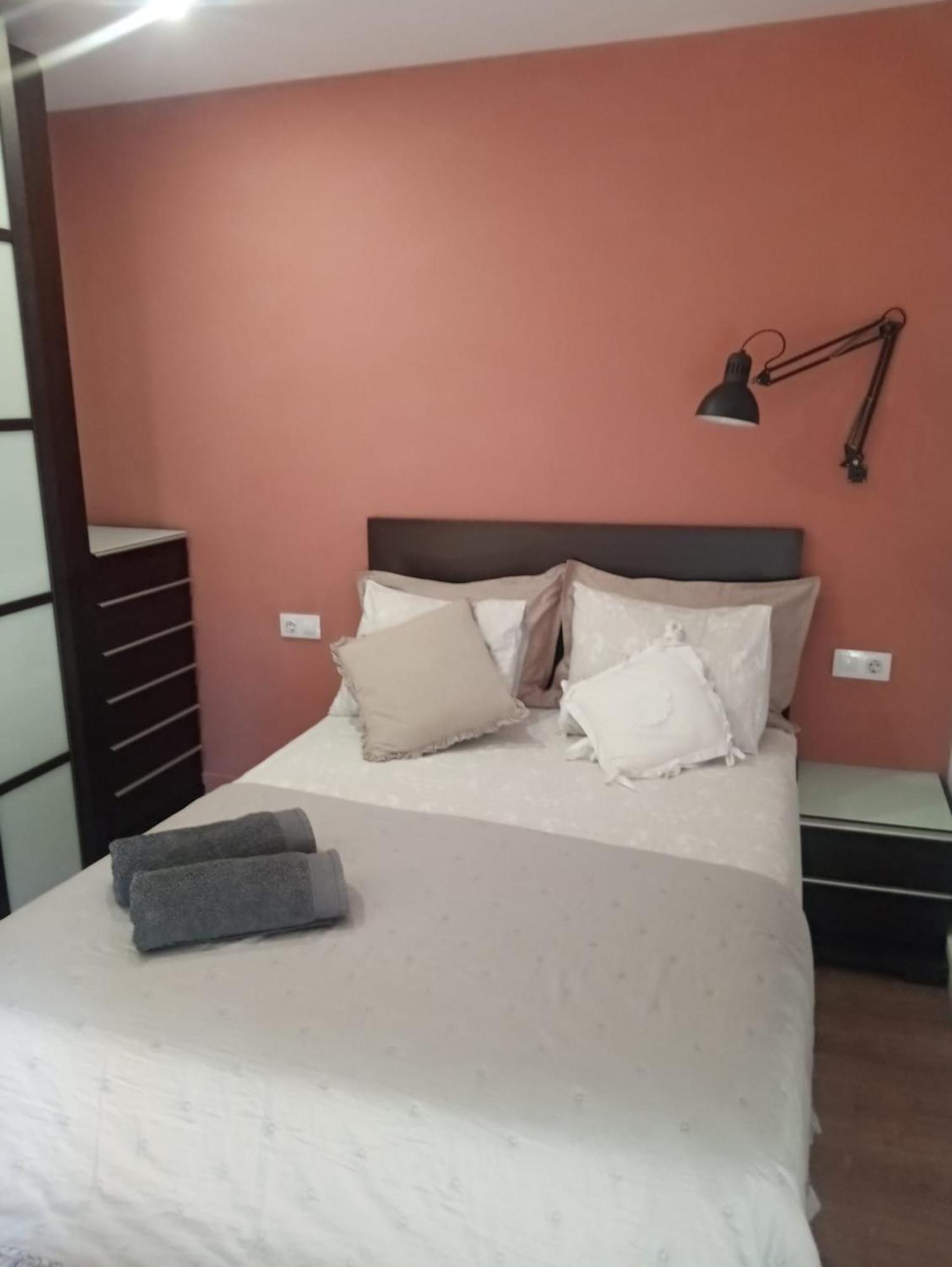 Com A Casa Apartment Falset Luaran gambar